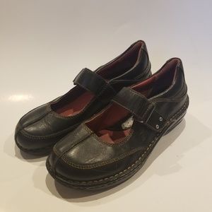 born mary Jane flats
